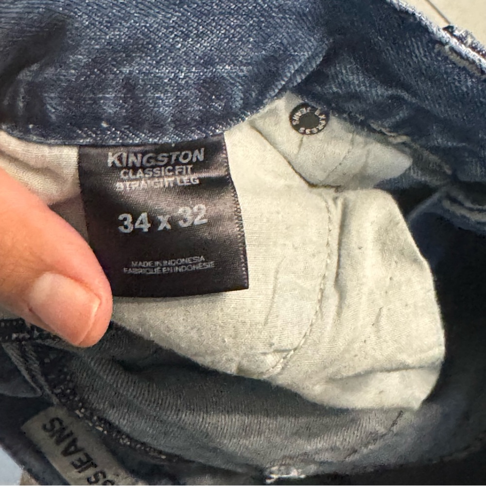 Men's Distressed Blue Jeans 34x32 - Picture 11 of 11